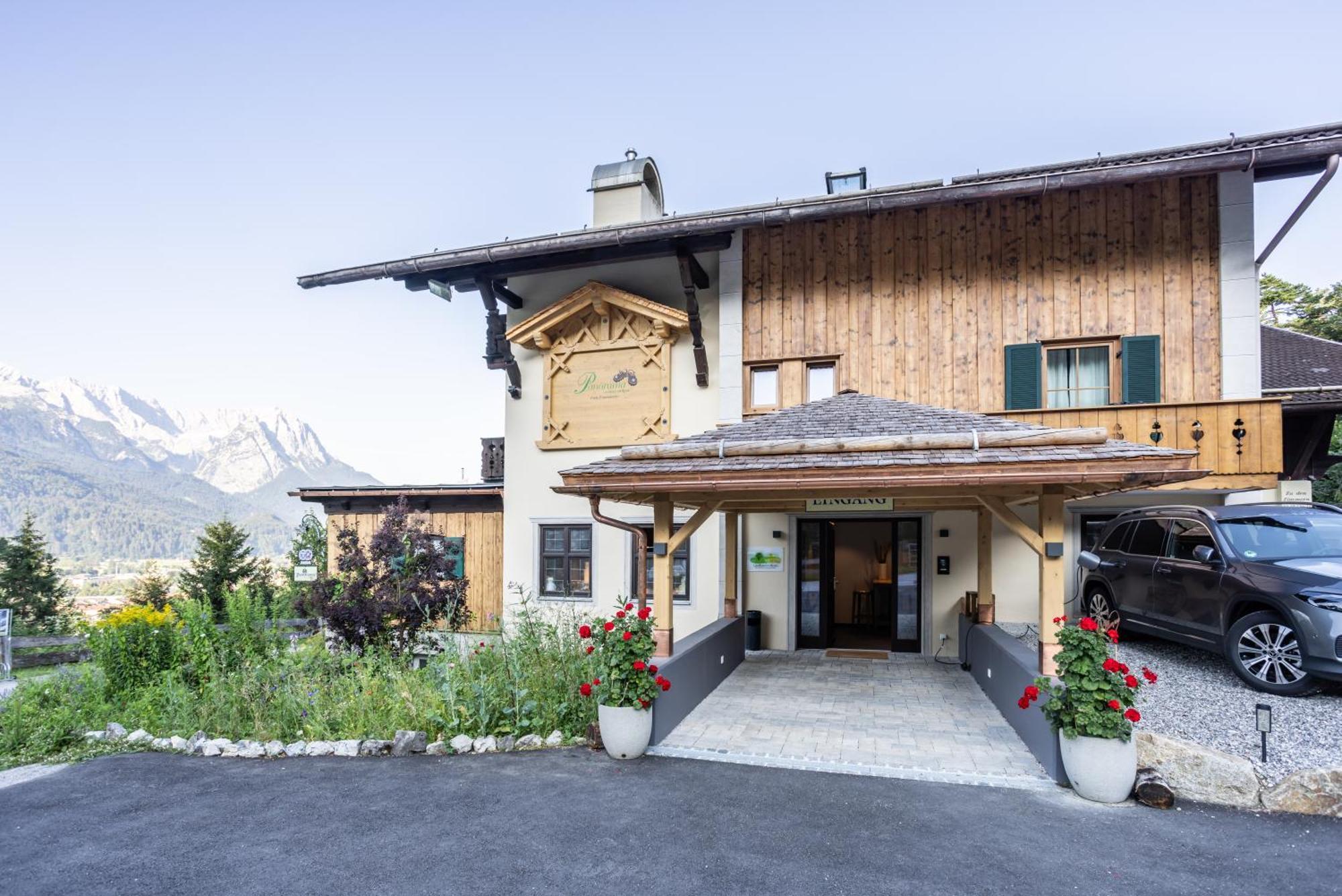 Landkomforthotel Panorama & Restaurant Bella Vista 가르미슈파르텐키르헨 외부 사진